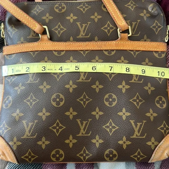 Authentic Louis Vuitton shoulder bag EUC - Picture 12 of 13